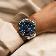 Aquis Date - 01 733 7789 4135-07 8 23 04PEB | Oris